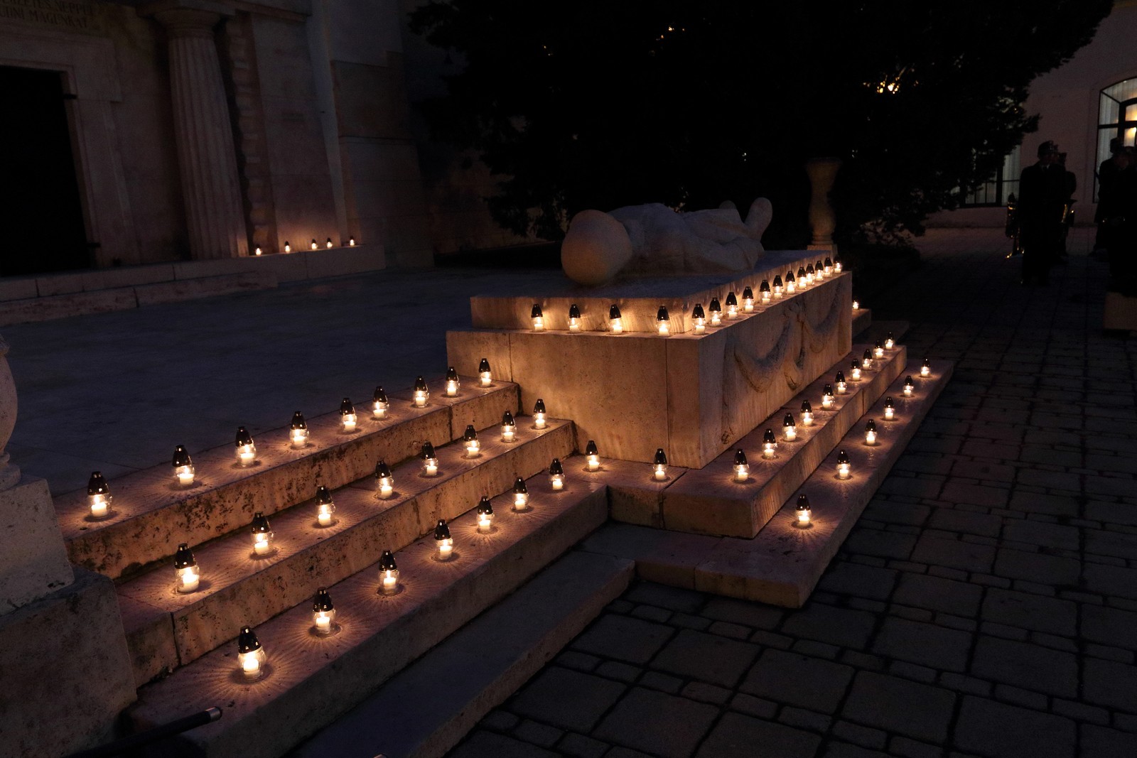 Koszorúzással emlékeztek a Nagy Háború hős, magyar katonáira